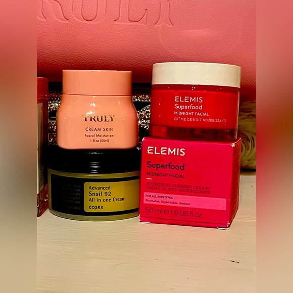 TRULY BEAUTY, JUICE BEAUTY, FIRST AID BEAUTY, COSRX, LANCÔME, and ELEMIS! - Picture 3 of 6